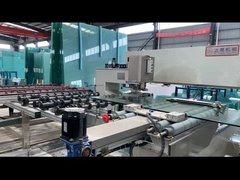 4000 metrekarelik fabrika ile birden fazla üretim hattı.